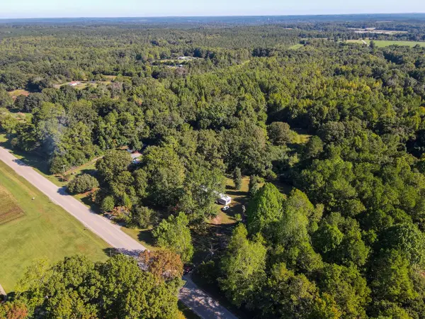 8485 Cross Anchor RD, Enoree, SC 29335