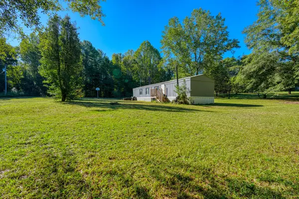 8485 Cross Anchor RD, Enoree, SC 29335