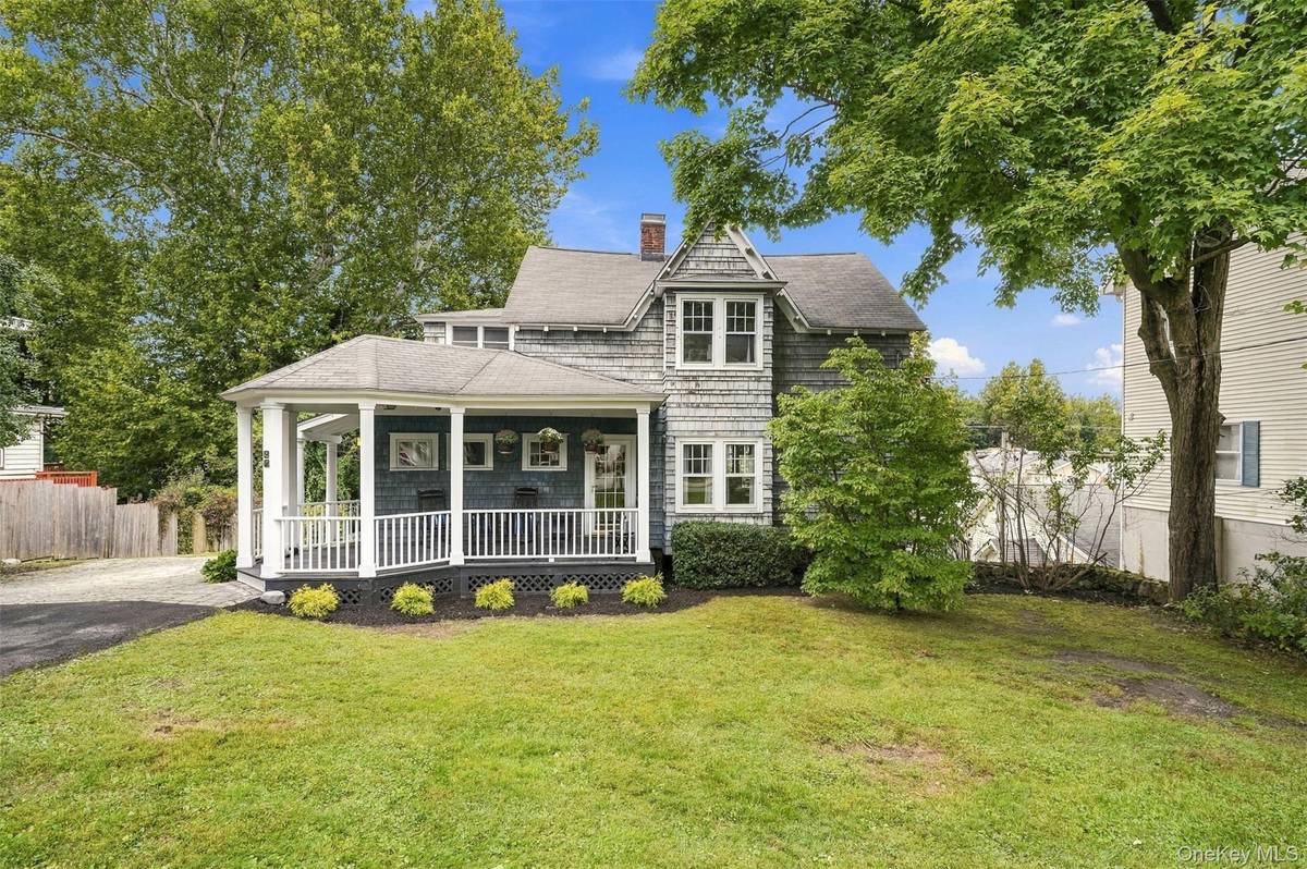 27 Clinton ST, Cornwall, NY 12518