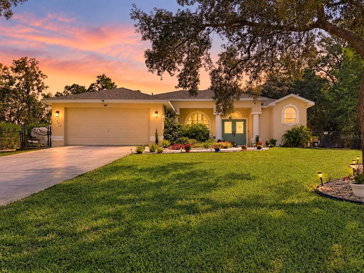 11200 LOMITA WREN RD, Weeki Wachee, FL 34614