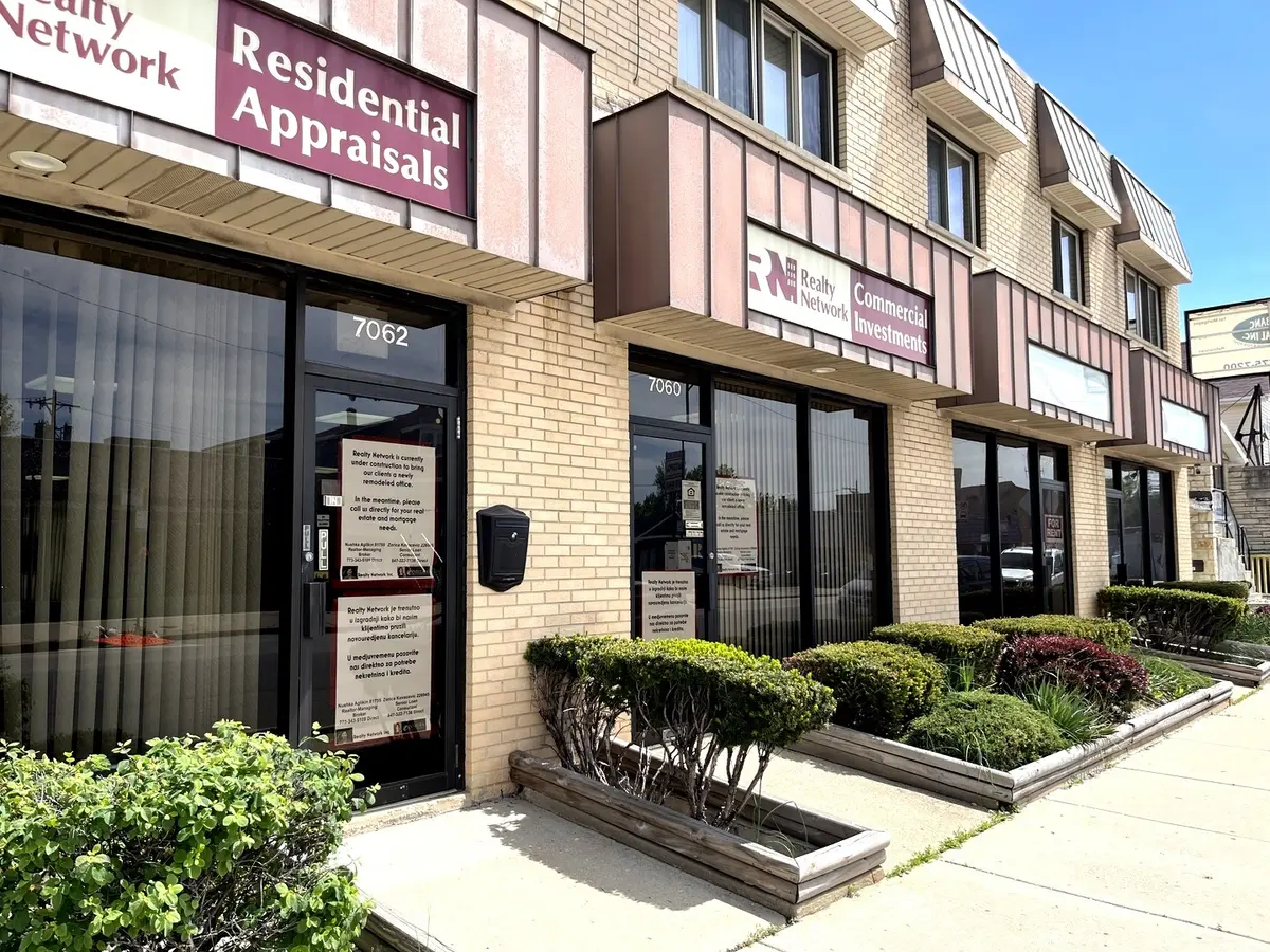 7060-62 W Higgins AVE, Chicago, IL 60656