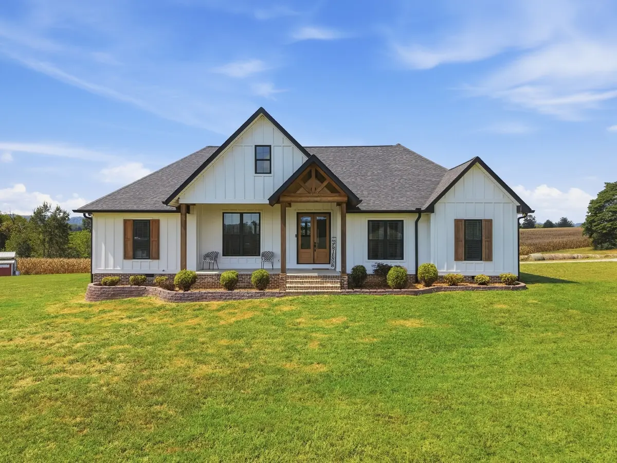 668 Jolley Rd, Doyle, TN 38559