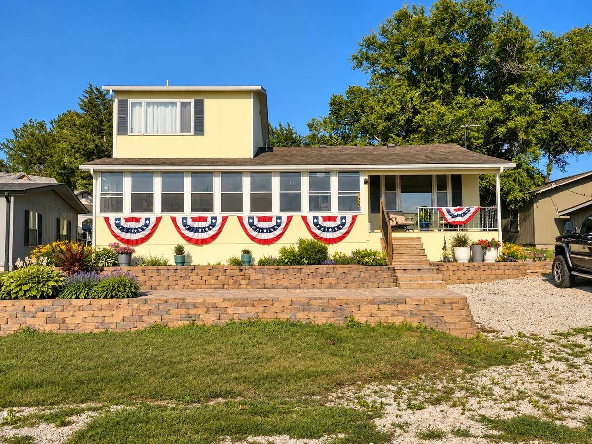 120 Lakeshore, Marion, KS 66861