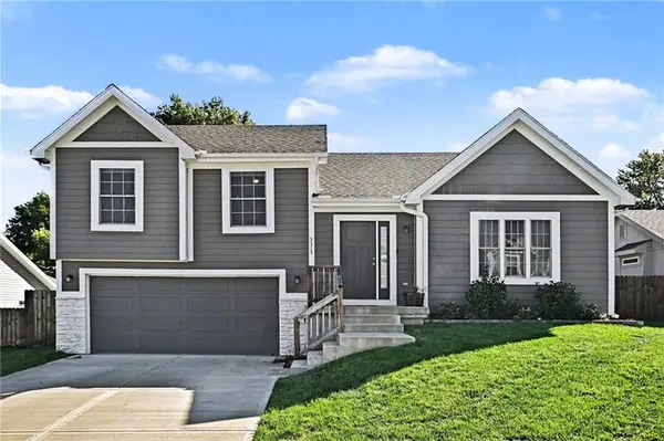 5315 Crystal DR, St Joseph, MO 64503