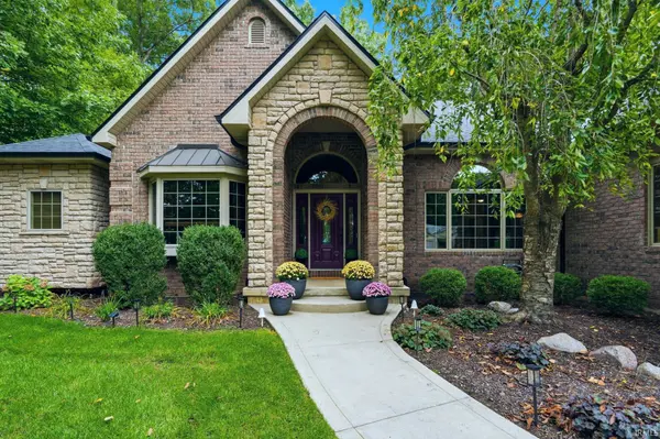6327 Chase Creek RUN, Fort Wayne, IN 46804