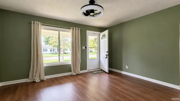 1106 E Grant ST, Marion, IN 46952-3018