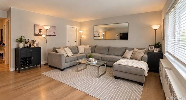 8940 151 AVE #1F, Howard Beach, NY 11414