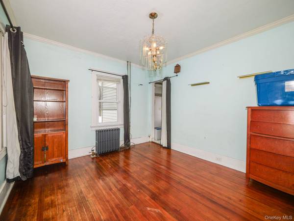 809 South ST, Newburgh, NY 12550