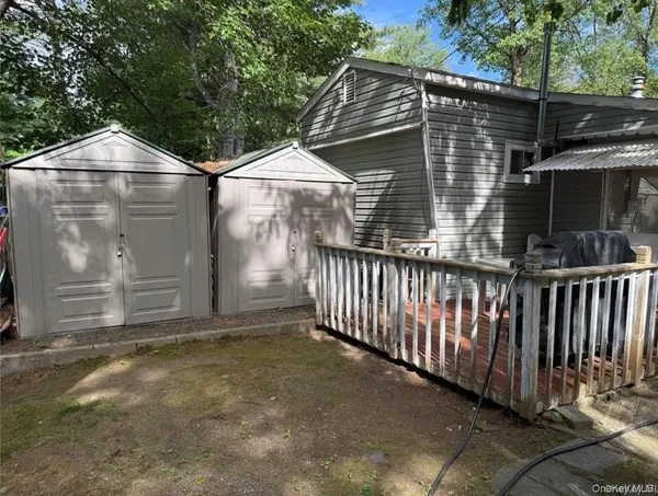 136 Quaker RD, Pomona, NY 10970