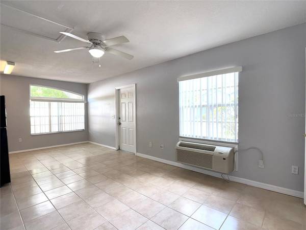 902 ORCHID DR, Davenport, FL 33897