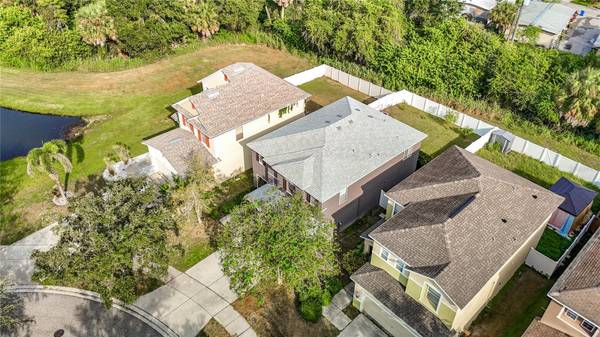 6312 MAGNOLIA TRAILS LN, Gibsonton, FL 33534