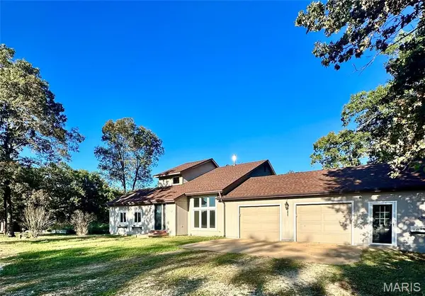 3346 Ahrens RD, Owensville, MO 65066