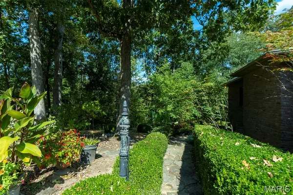8355 County Rd 621, Cape Girardeau, MO 63701