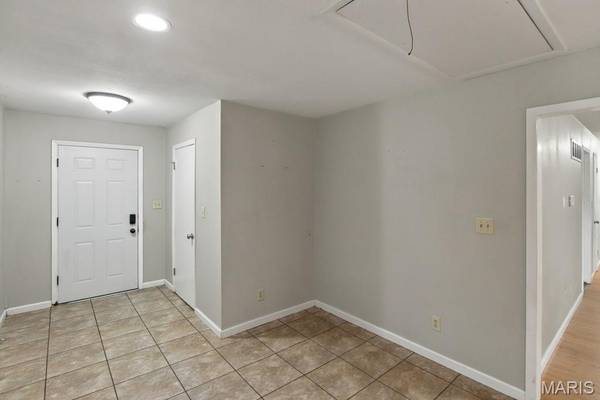 1335 Wildcat RD, Bland, MO 65014