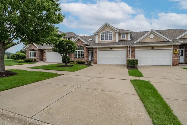 1436 Covington DR, Lemont, IL 60439
