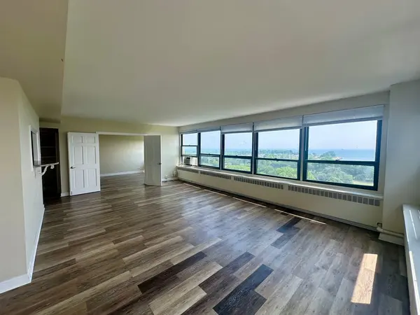 4180 N Marine DR #1405, Chicago, IL 60613