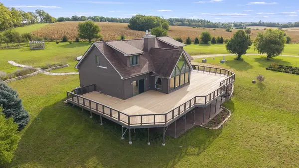 14949 Saunders RD, Pecatonica, IL 61063