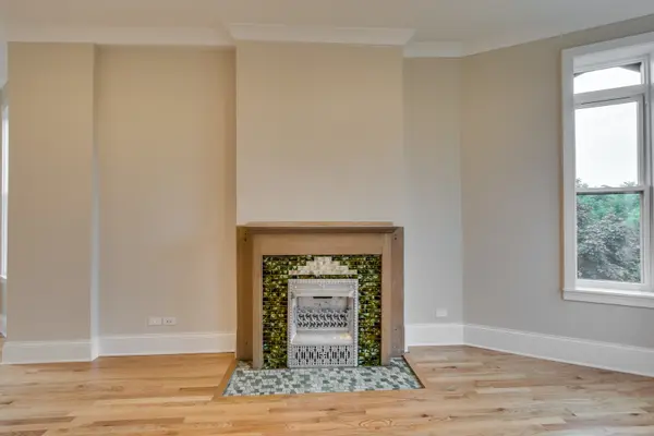 2441 W Cortland ST #1, Chicago, IL 60647
