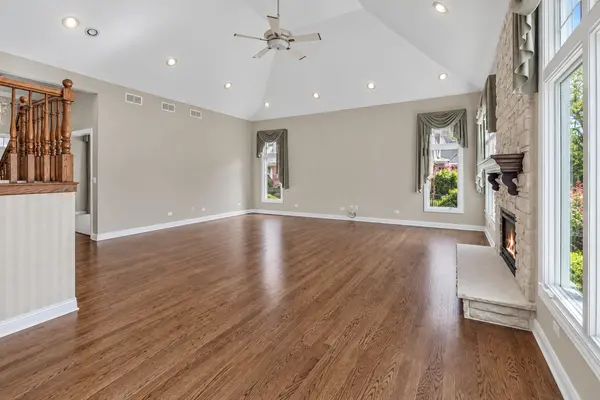 10897 Pioneer TRL, Frankfort, IL 60423