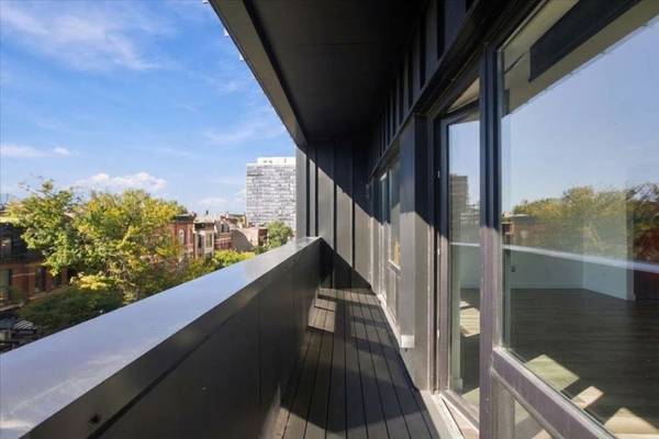 2317 N Clark ST #402, Chicago, IL 60614