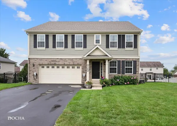 2140 Bonnieglen DR, New Lenox, IL 60451