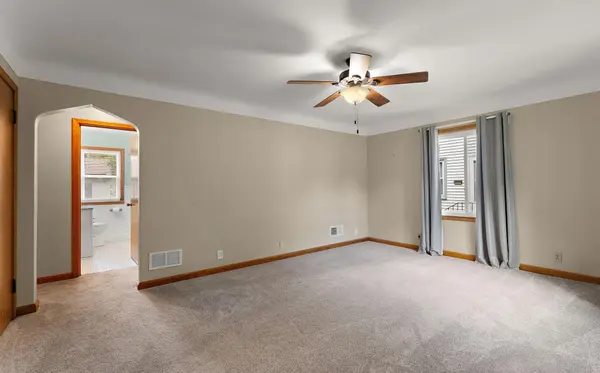 828 3rd AVE S, South Saint Paul, MN 55075