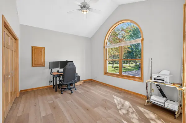 9196 Jewel LN N, Forest Lake, MN 55025