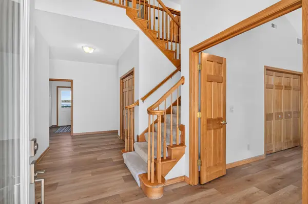 9196 Jewel LN N, Forest Lake, MN 55025