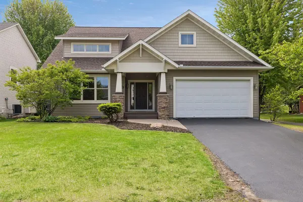 11409 Balsam WAY, Woodbury, MN 55129