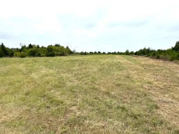 Acme RD, Shawnee, OK 74801