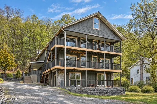 628 Hudson ST #2, Hawley, PA 18428