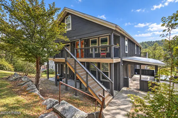 628 Hudson ST #2, Hawley, PA 18428