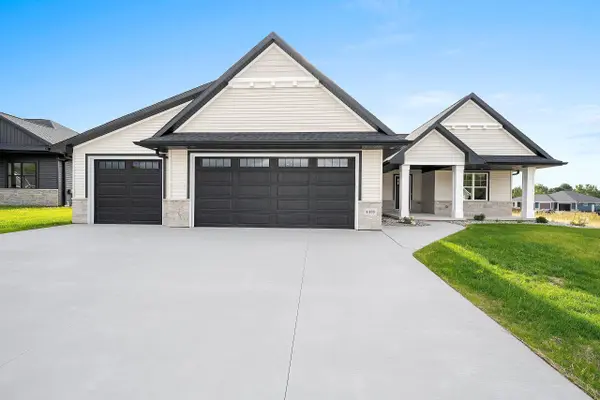 4438 NATURE RDG, Howard, WI 54313-0000