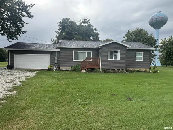 1418 N BROADWAY ST, Lewistown, IL 61542
