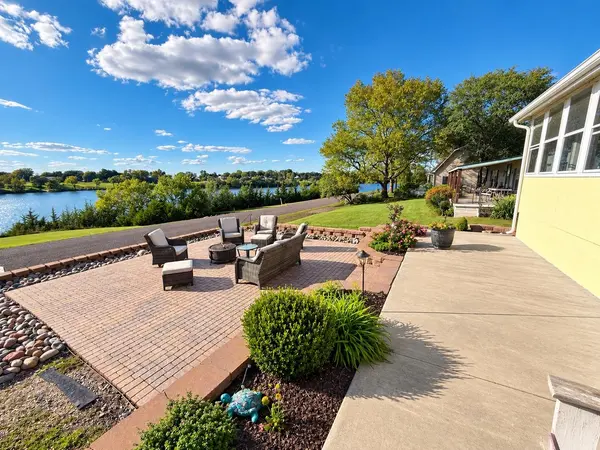 120 Lakeshore, Marion, KS 66861