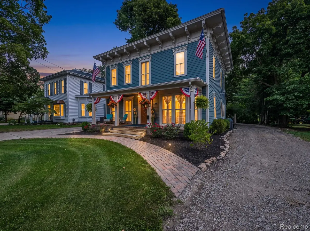 420 N Evans ST, Tecumseh, MI 49286