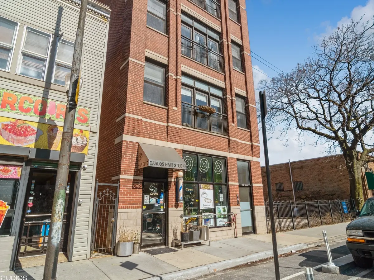 2946 W Belmont AVE #1, Chicago, IL 60618