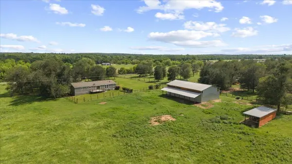 3063 County Road 484, Elgin, TX 78621