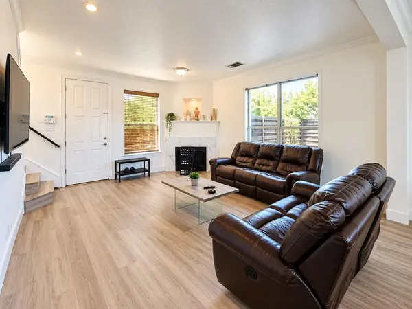 7901 Finch TRL, Austin, TX 78745