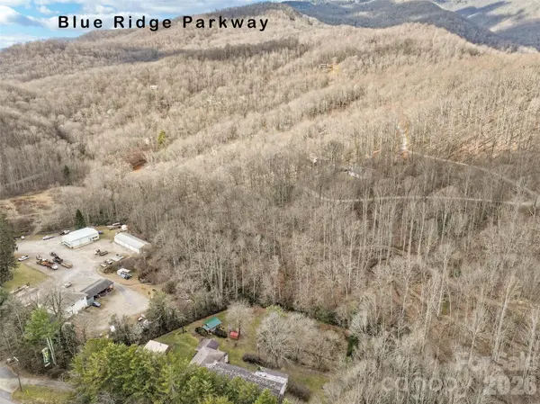 20826 Great Smoky Mountain EXPY, Waynesville, NC 28786