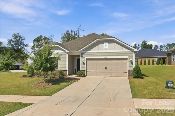 1003 Alicante AVE, Charlotte, NC 28214