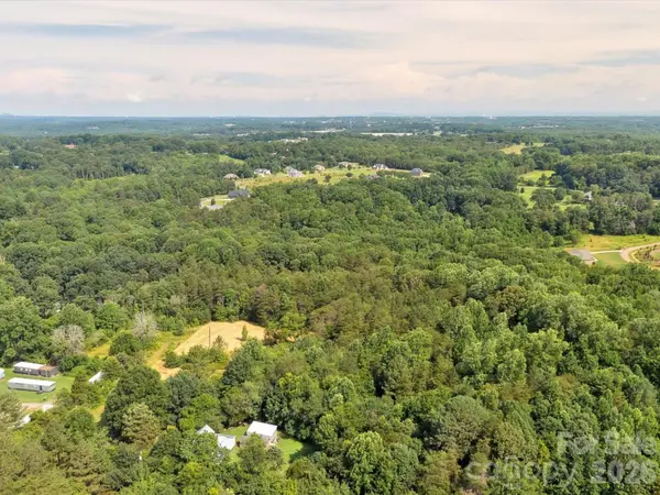 1148 Fye DR, Newton, NC 28658