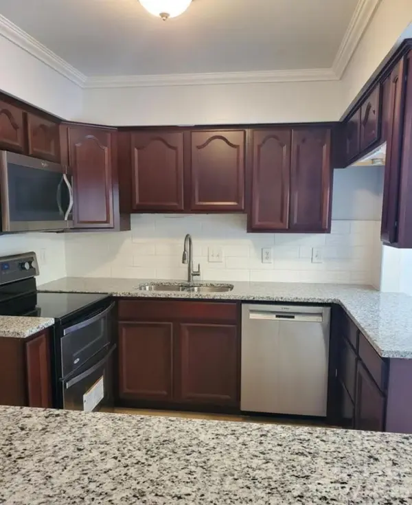8012 Horse Chestnut LN, Charlotte, NC 28277