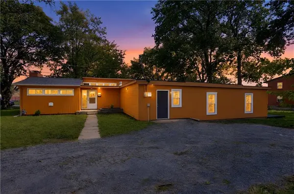 7415 W 61st ST, Mission, KS 66202