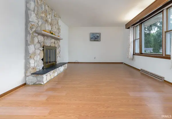 2705 Martin Manor DR, Goshen, IN 46526