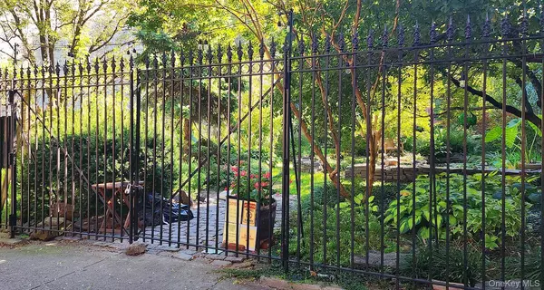 111 W 132nd ST, New York (manhattan), NY 10027