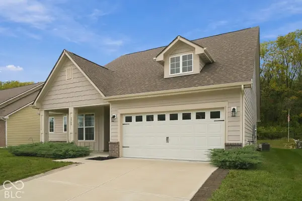 2560 Lanai LN, Greenwood, IN 46143