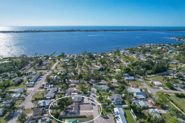 25 1ST AVE, Englewood, FL 34223