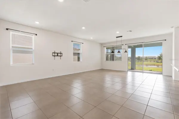 5043 STOKES WAY, Wildwood, FL 34785