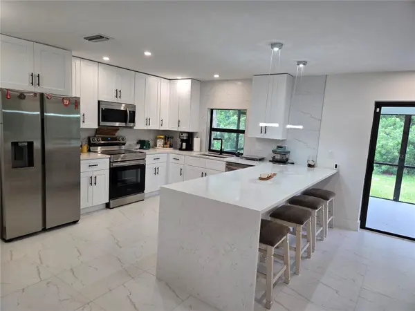 410 HUNTER ST, Port Charlotte, FL 33980